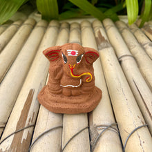 Load image into Gallery viewer, Plantable Seed Ganesha โ 6.5 cm | Includes Marigold Seeds, Pot & Soil | Eco-Friendly Grow Kit | Ideal for Ganesh Chaturthi, Diwali & Wedding Gifting