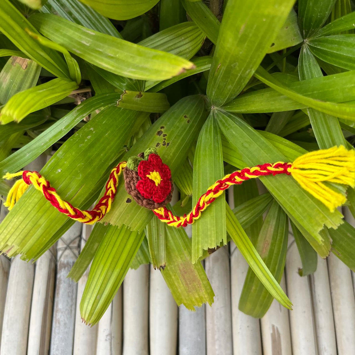 Premium Flower Crochet Thread Rakhi with Roli Chawal Combo: Red – Sow ...